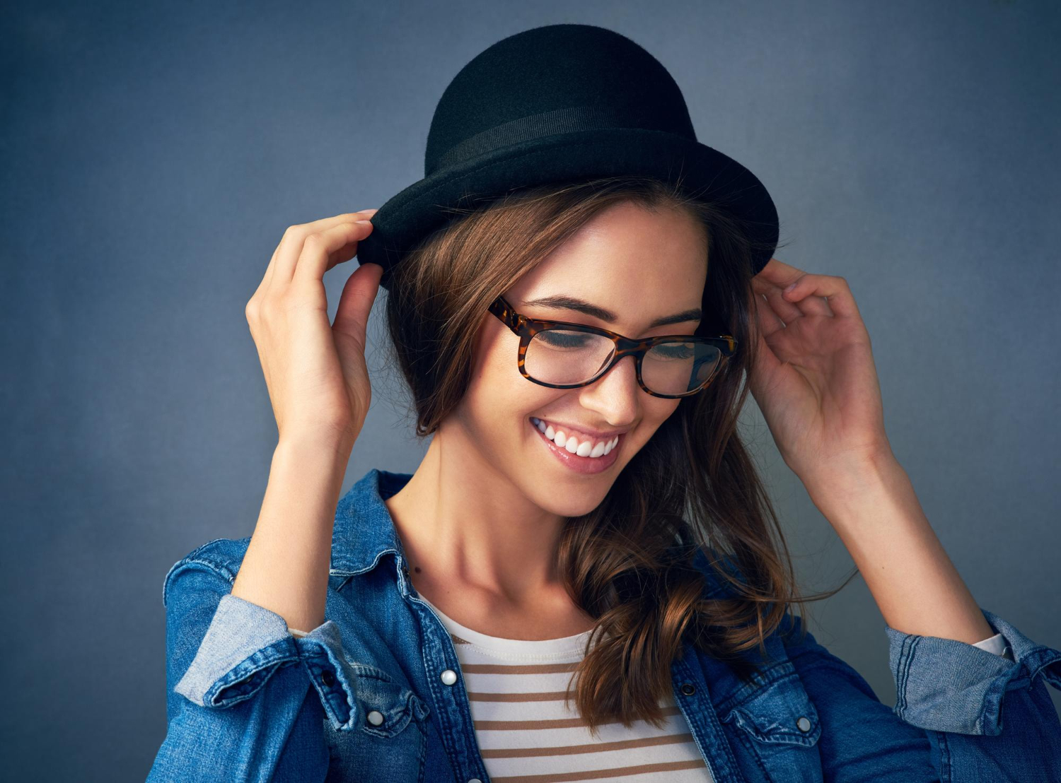 dystrybutor okularów