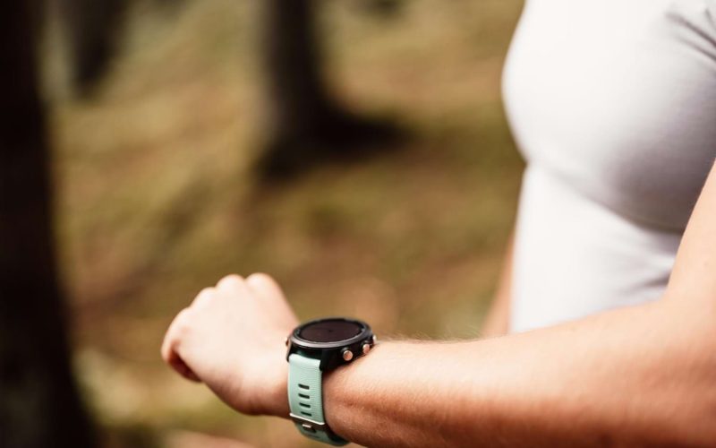 Garmin Vivoactive 4 – elegancki smartwatch dopasowany do aktywnego trybu życia