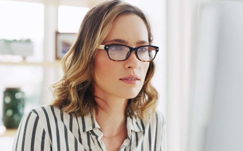 Kompleksowe zaopatrzenie branży optycznej – klucz do sukcesu